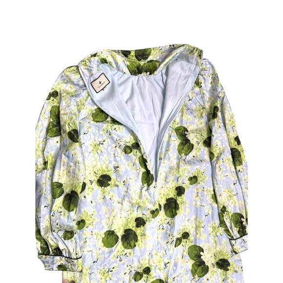 Tuckernuck Hydrangea Blooms Faven Dress Sz Medium Satin High Neck *Missing Belt - Picture 7 of 11